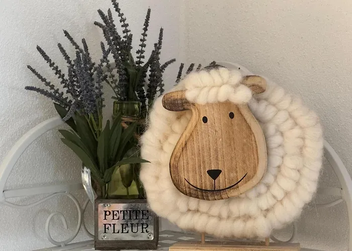 Gaestehaus Ina-maria, Apartamento Obernhof